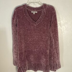 Orvis V-Neck Sweater in Mauve